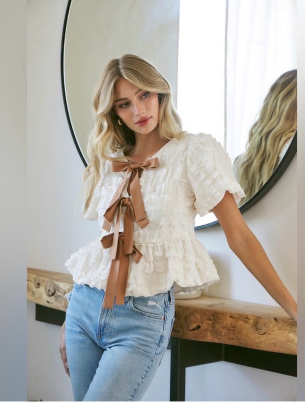 ⭐️NWT Idem Ditto Bubble Sleeve Textured Top⭐️